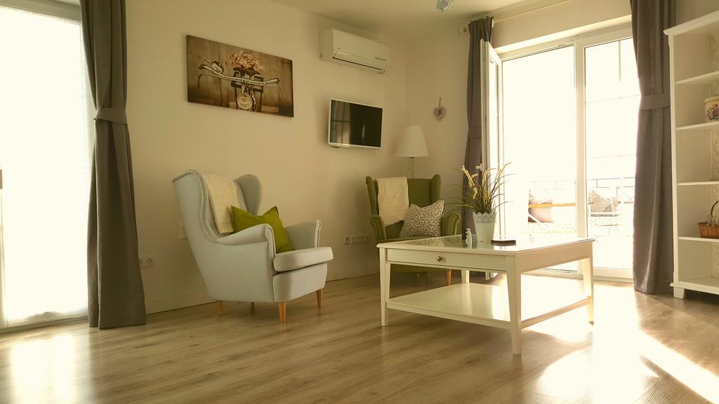 Apartments Villa Harmonie - Adults Only +14 Crikvenica Exterior photo