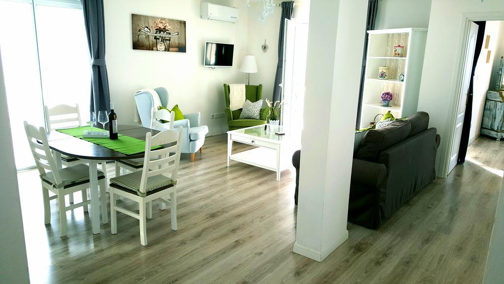 Apartments Villa Harmonie - Adults Only +14 Crikvenica Exterior photo